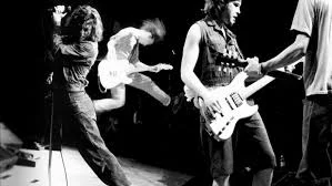 Pearl Jam – Better Man